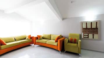 Family Suite | Living area