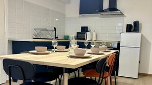 Private kitchen - The Saint-Yves suites (Autun)
