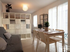 TV - Vias-Plage - Grand T1 à 100m de la plage (Vias)