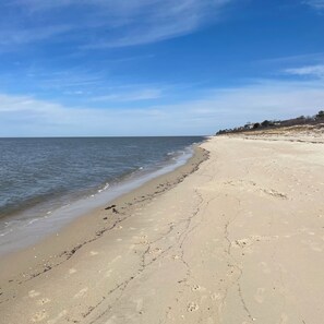 Solstolar och strandhanddukar
