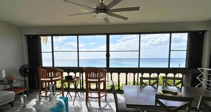 Leisure Daze by the Sea