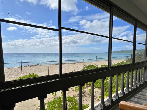 Leisure Daze by the Sea