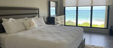 1 bedroom, desk, free WiFi, bed sheets