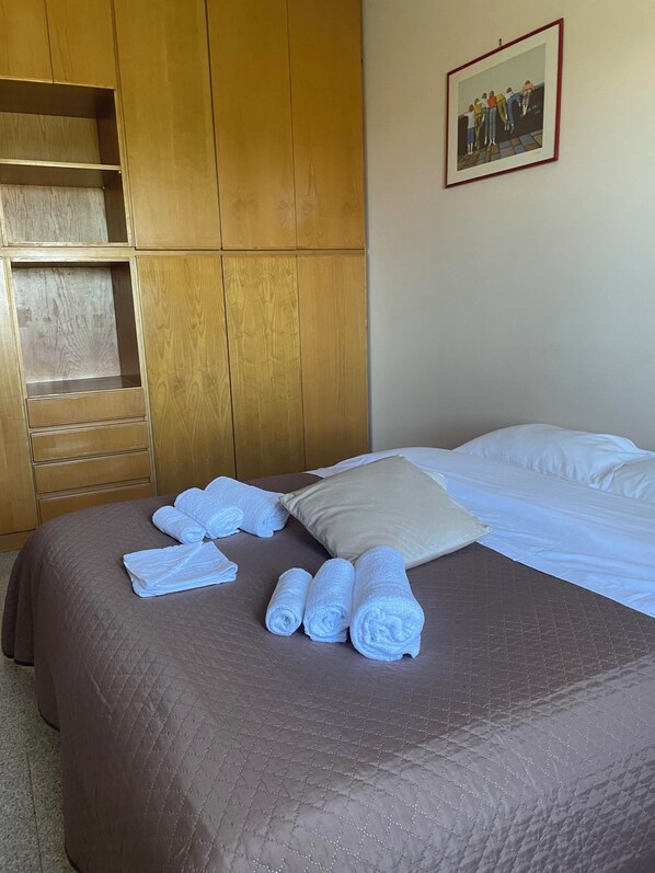 3 makuuhuonetta, Wi-Fi, vuodevaatteet