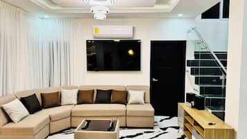 Smart TV, stereo