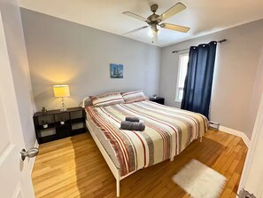 2 soverom, strykejern/-brett, wi-fi og sengetøy