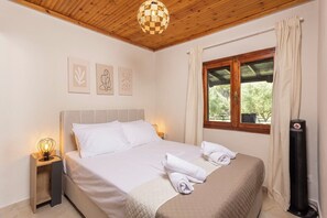 Maison Luxe, vue jardin