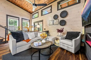 TV connectée, cheminée