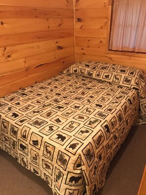 3 chambres, fer et planche à repasser, Wi-Fi, literie fournie