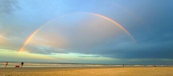 St. Augustine Beach, Florida: 2 bed/2 bath (Beachfront PetFriendly Free Parking)