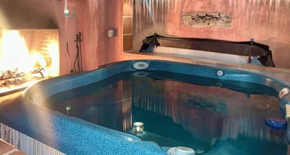 Luxe Adobe Casita in the Heart of Downtown - 1-Bedroom Condo in Magical Santa Fe