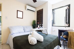 2 bedrooms, desk, iron/ironing board, travel crib