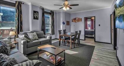 Spacious 6-bedroom house with WiFi, AC and free Parking in brilliant Buffalo