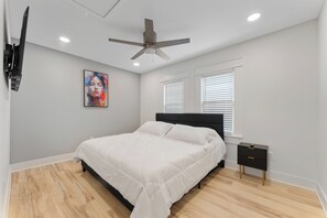 2 bedrooms, iron/ironing board, travel cot, WiFi