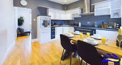 2br-sleeps4-citycentre-freeparking