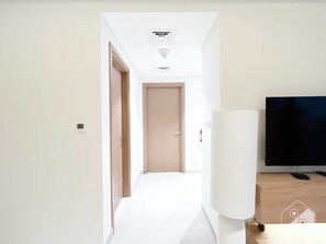 아파트 (1 Bedroom) | 전용 주방 | 냉장고, 전자레인지, 오븐, 쿡탑