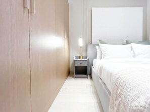 Apartment (1 Bedroom) | 1 bedroom, iron/ironing board, bed sheets - Gorgeous 1B Apt With Balcony in Azizi Fawad (Dubai)