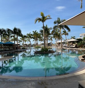 Piscine extérieure, piscine chauffée