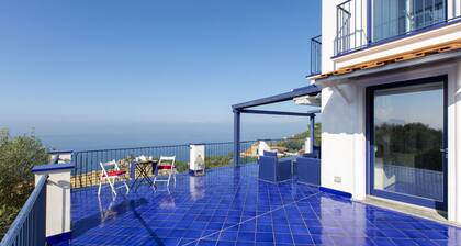 Villa Blue Capri