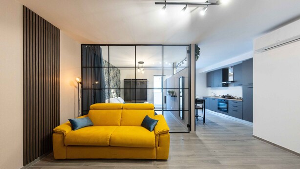 Luxury Apartment, 1 Bedroom, Non Smoking, Courtyard View | Living area - Urban Chic Luxury Suite Apartments (Rome)