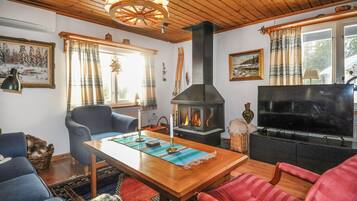 Televisor intel·ligent i llar de foc