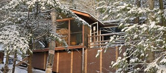 Family Reunion Cottage - Can sleep 16+  - Includes Motor Boat, Canoe, AC - Wi-Fi