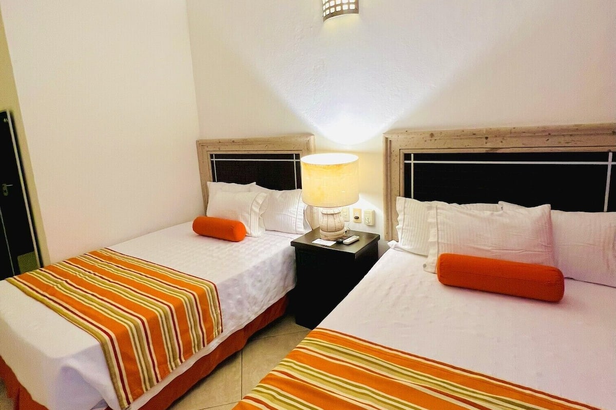 Habitación dos matrimoniales sin vista - área tobogán | 1 habitación y ropa de cama hipoalergénica