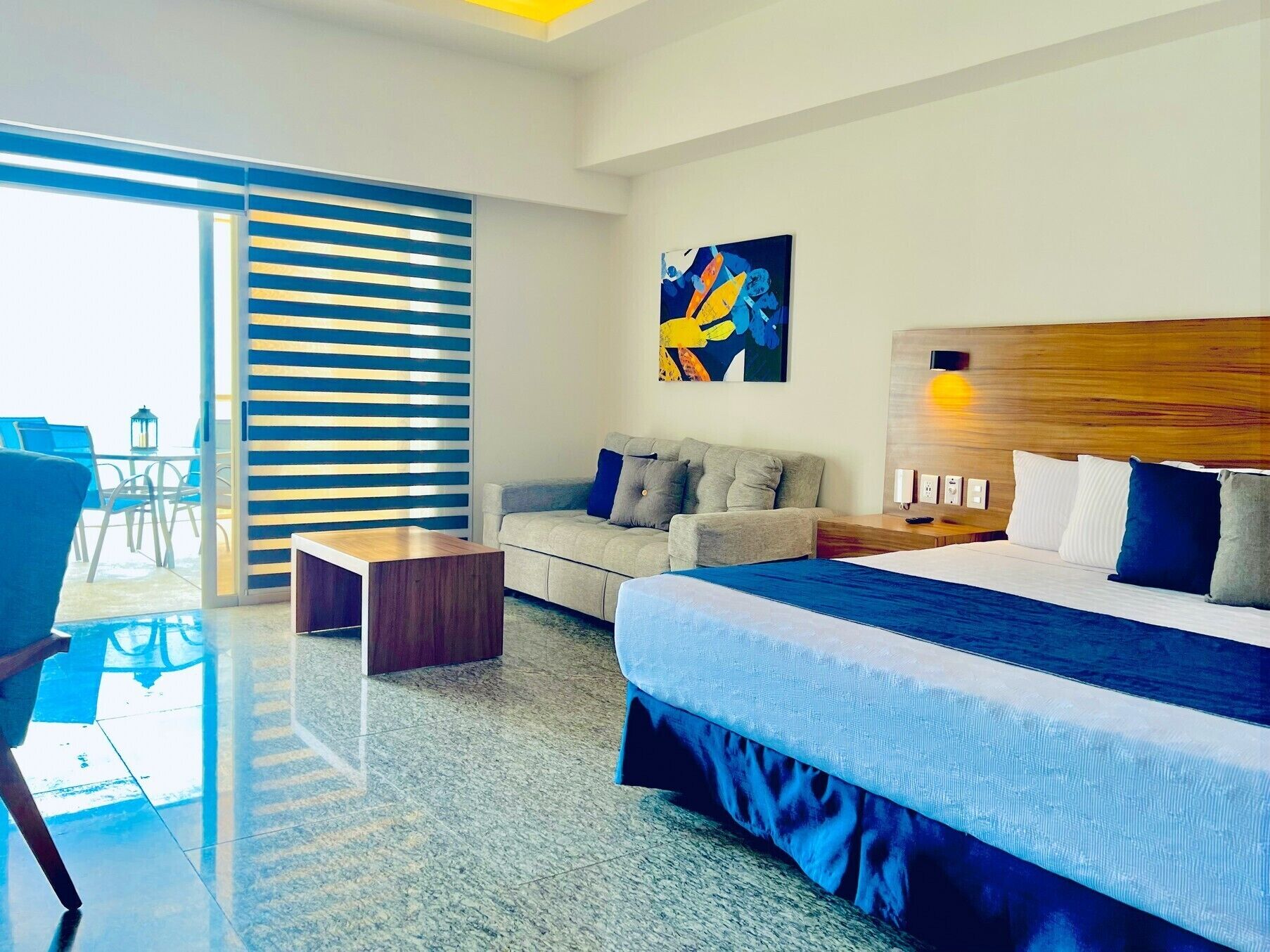 Torre Picos - Deluxe King Vista al Mar | 防过敏的被褥、客房内保险箱、特色装修、特色家居