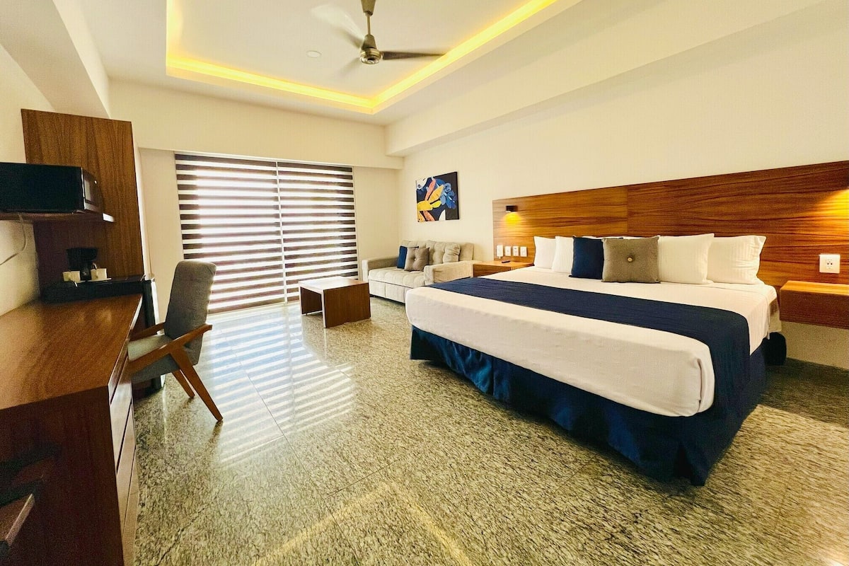 Torre Picos - Deluxe King Vista Alberca