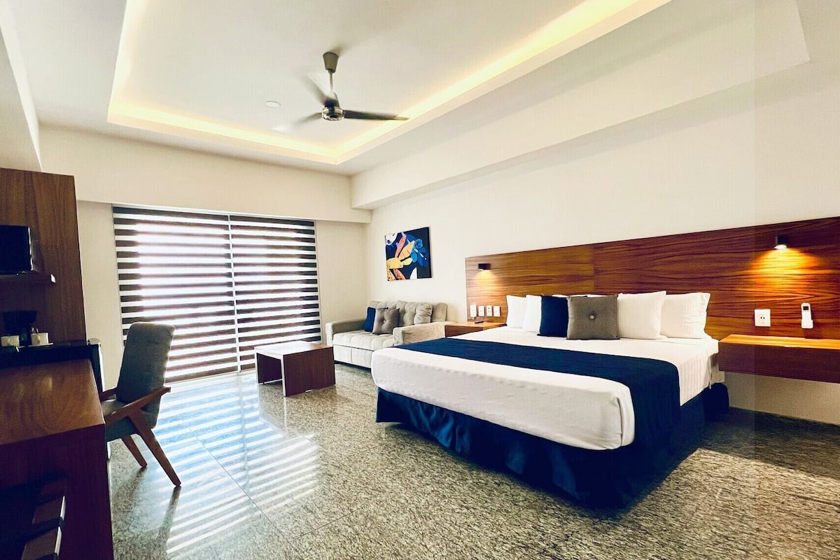 Torre Picos - Deluxe King Vista al Mar | 1 habitación y ropa de cama hipoalergénica