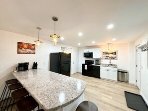 Oven, stovetop, dishwasher, coffee/tea maker