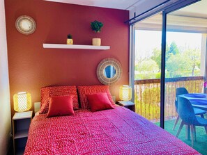 2 slaapkamers, reisbedje, gratis wifi