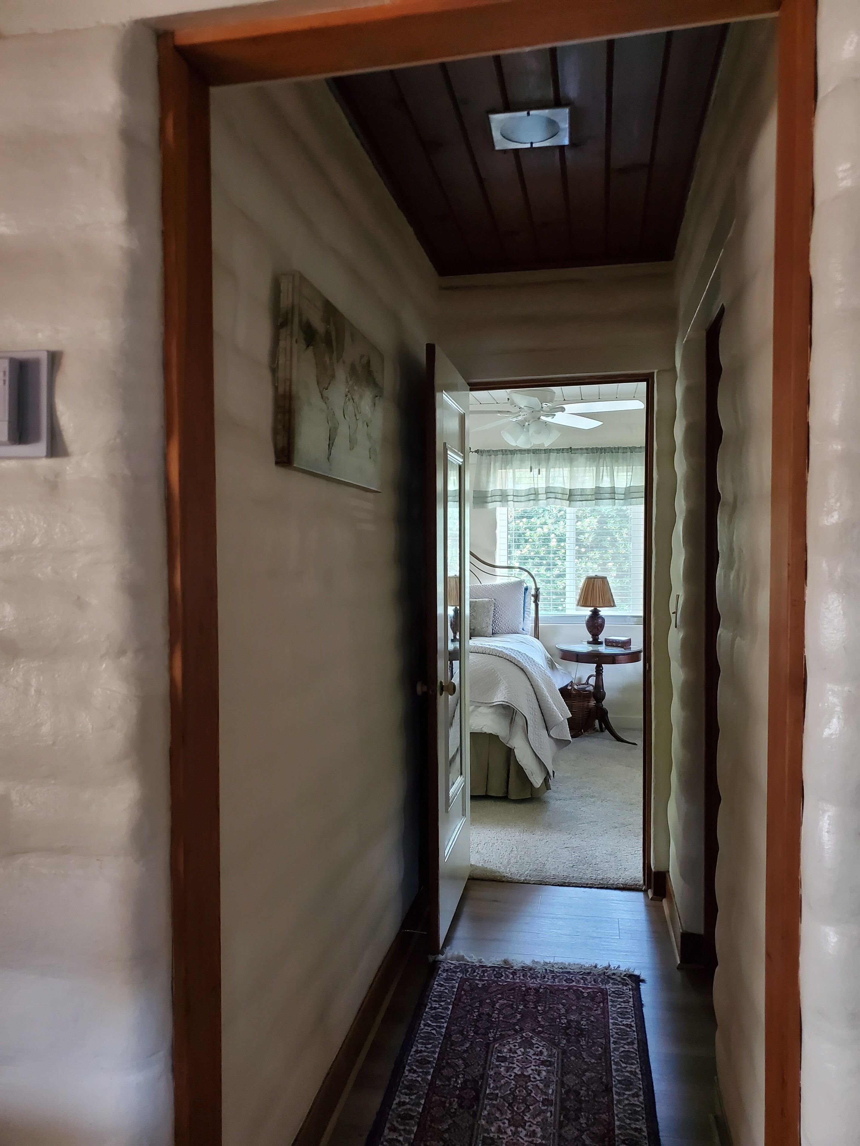 1 Schlafzimmer, Schreibtisch, Bügeleisen/Bügelbrett, Reisekinderbett