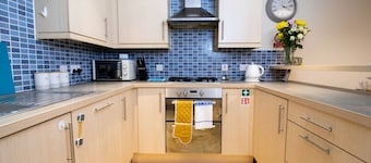 Contractors*Long Stays Discounts*Free Parking