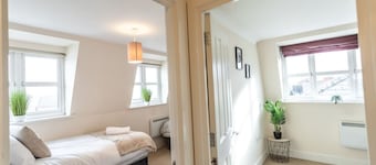Central Location*Long Stay Discounts*Free Parking