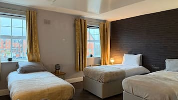 2 Schlafzimmer, Schreibtisch, WLAN, Bettwäsche