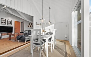 Dining - 3 bedroom amazing home in Ansager (Ansager)