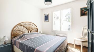 3 chambres, fer et planche Ă repasser, Wi-Fi gratuit