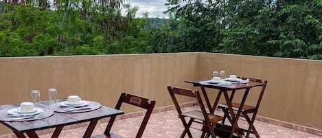 Desayuno buffet incluido todos los días