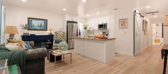 Vintage Inspired, Designer Home. Massive Creative Space. 