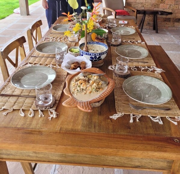 Outdoor dining
