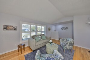 スマートテレビ、書庫