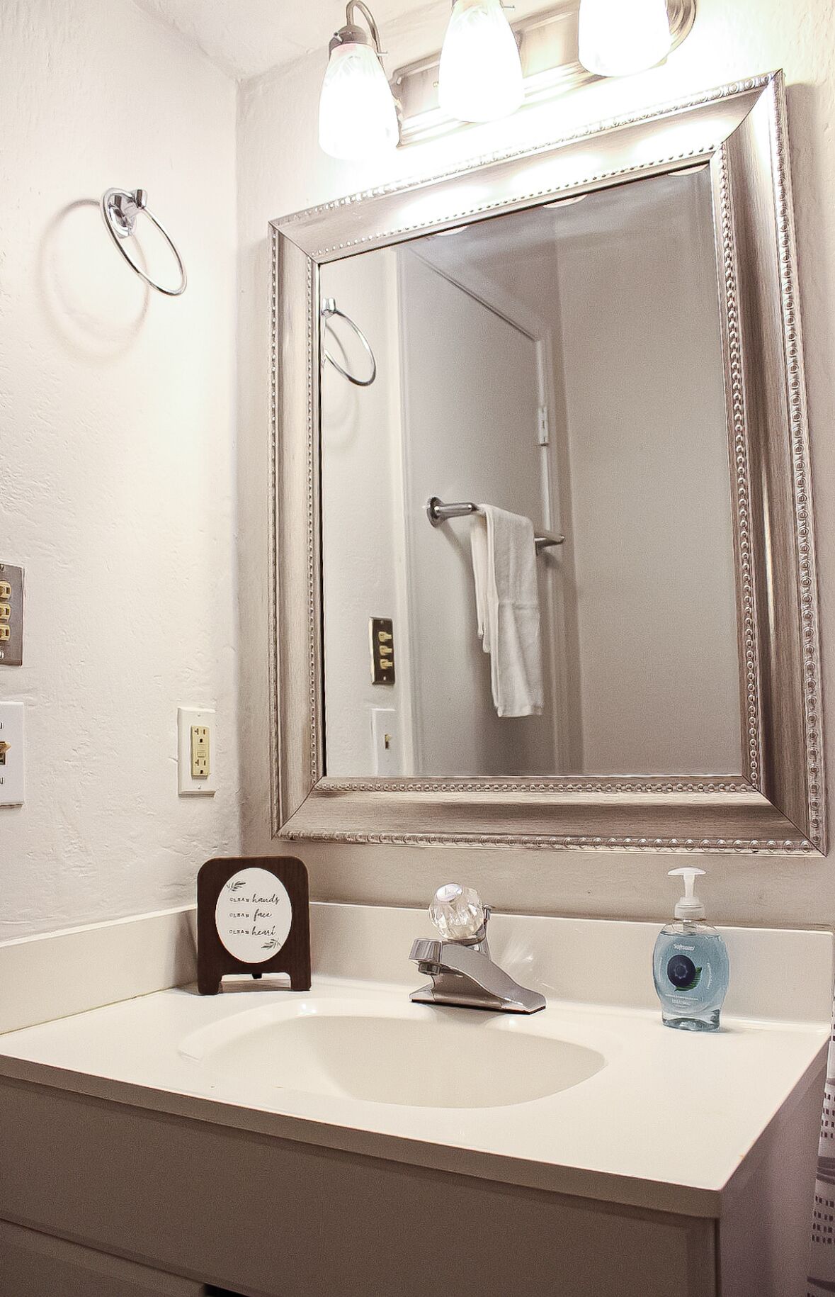 Shower, towels, soap, toilet paper