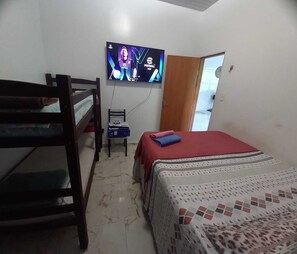 1 bedroom, iron/ironing board, WiFi, bed sheets