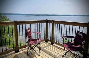 Property grounds - Fantastic view cosy retreat by the river with forests and swamps to explore..... (Luskville)