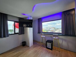 华丽客房, 城市景观 | 免费 WiFi