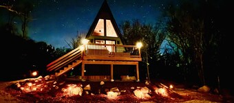 The Linkin: a cozy mountain cabin w/ king bed