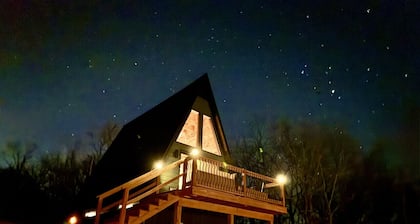 The Linkin: a cozy mountain cabin w/ king bed