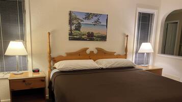 2 soverom, strykejern/-brett, wi-fi og sengetøy