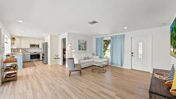 Smart-TV, videospill, fotballspill og printere